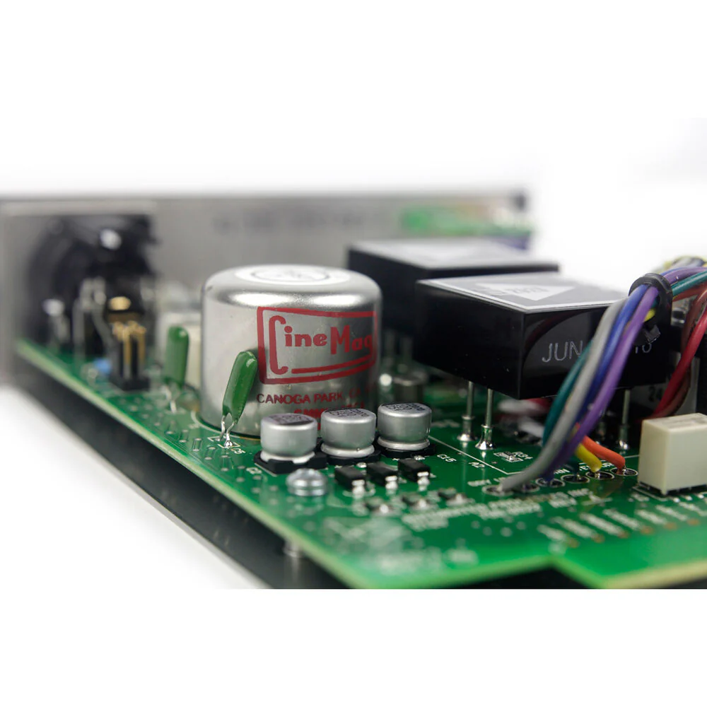 API AUDIO 512v 500-Series Mic/Line/Instrument Preamp and DI Module - Image 7