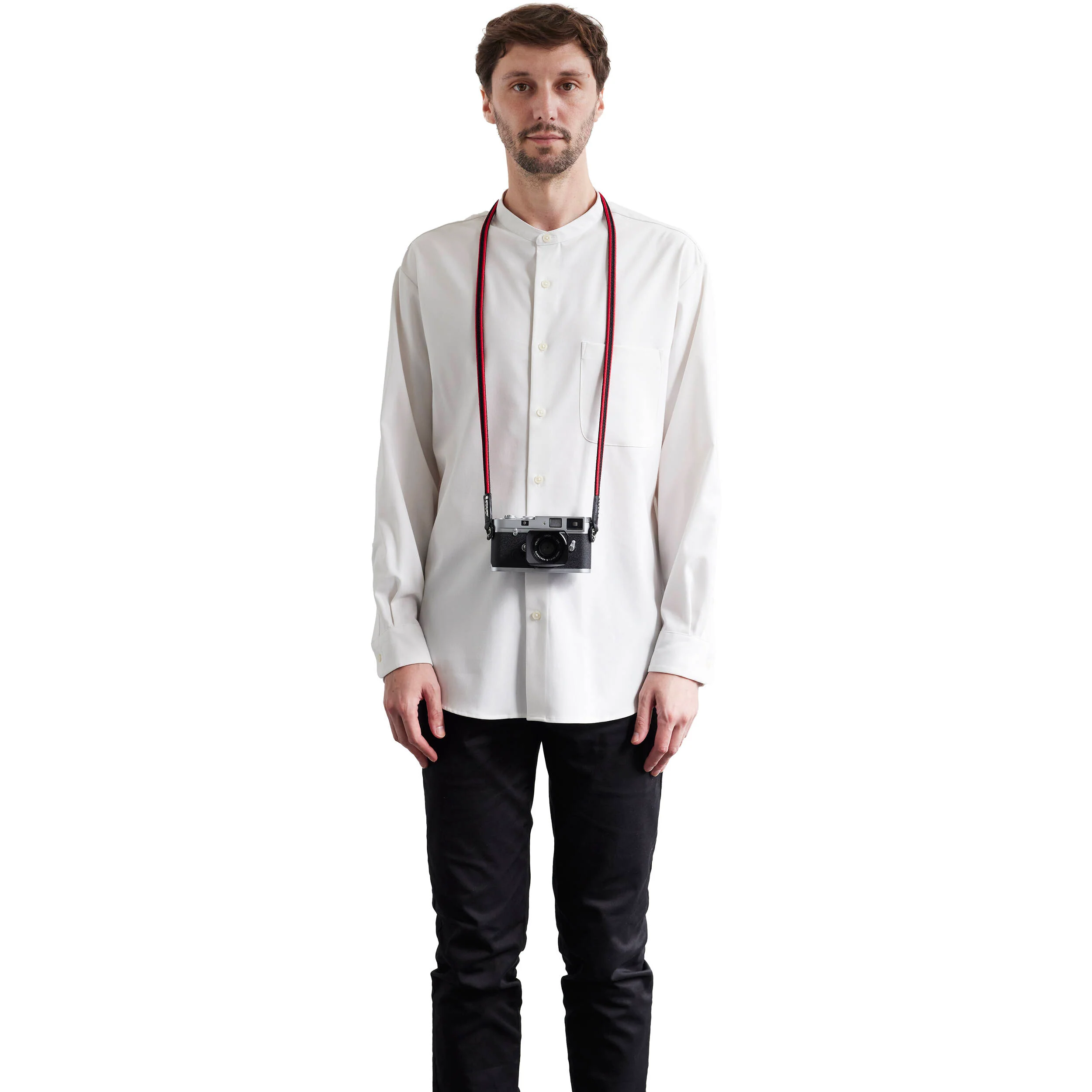 Artisan & Artist ACAM-320A Silk Cord Camera Strap (Black/Red) - Image 5