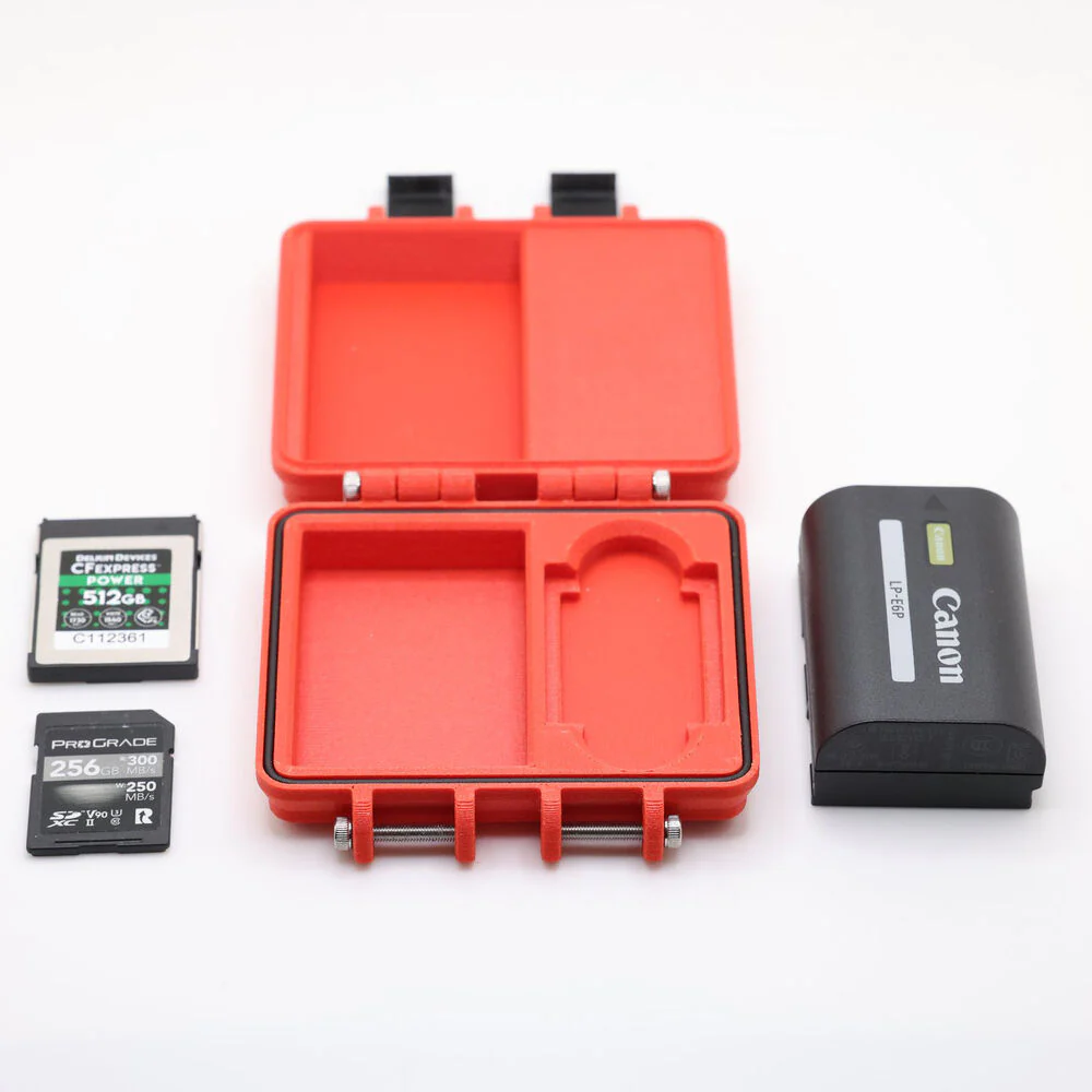 Bioluminous Battery and Memory Card Box for LP-E6 - Image 3