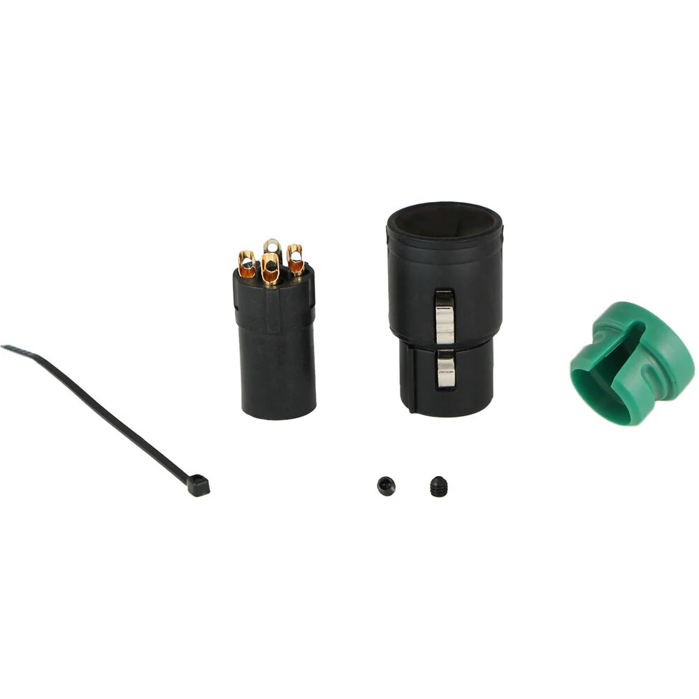 Cable Techniques Low-Profile Right-Angle XLR 3-Pin Female Connector (Standard Outlet, B-Shell, Green Cap) - Image 4