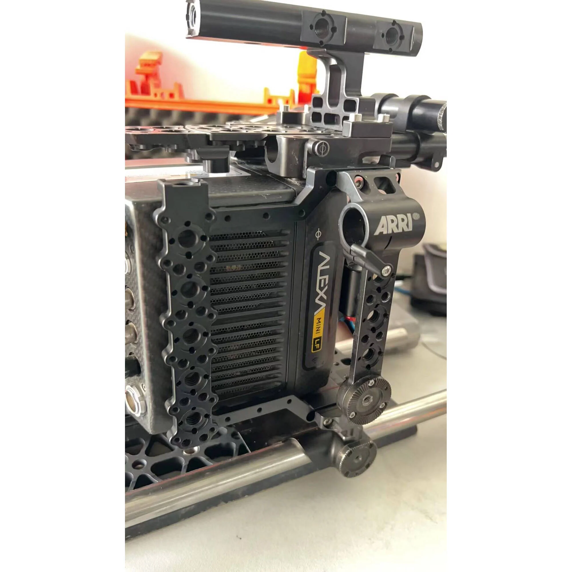 DigitalFoto Solution Limited Side Mounting Cage for ARRI ALEXA Mini & Mini LF - Image 4