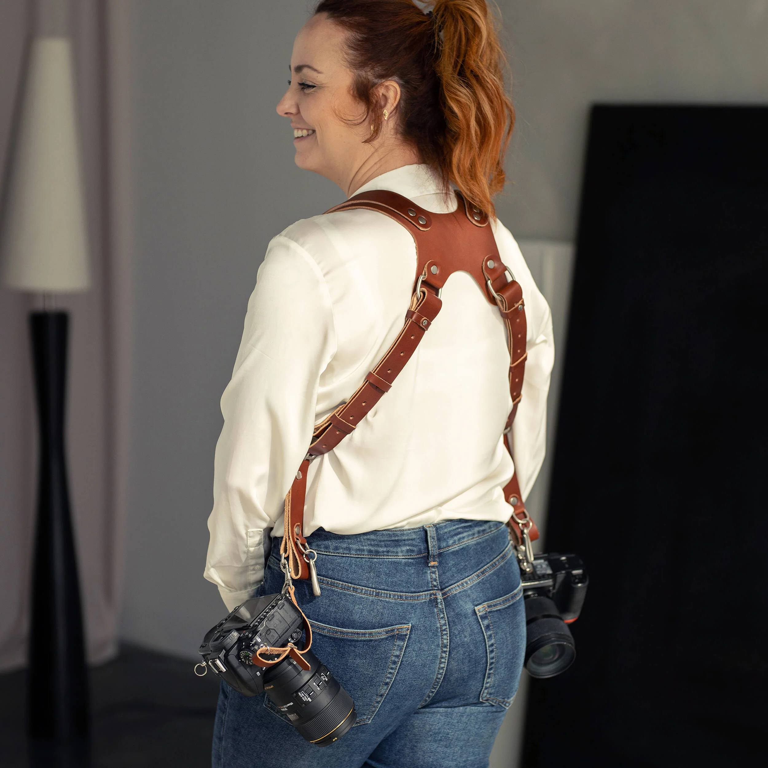 Fab' F22 Dual Camera Harness (Brown) - Image 5