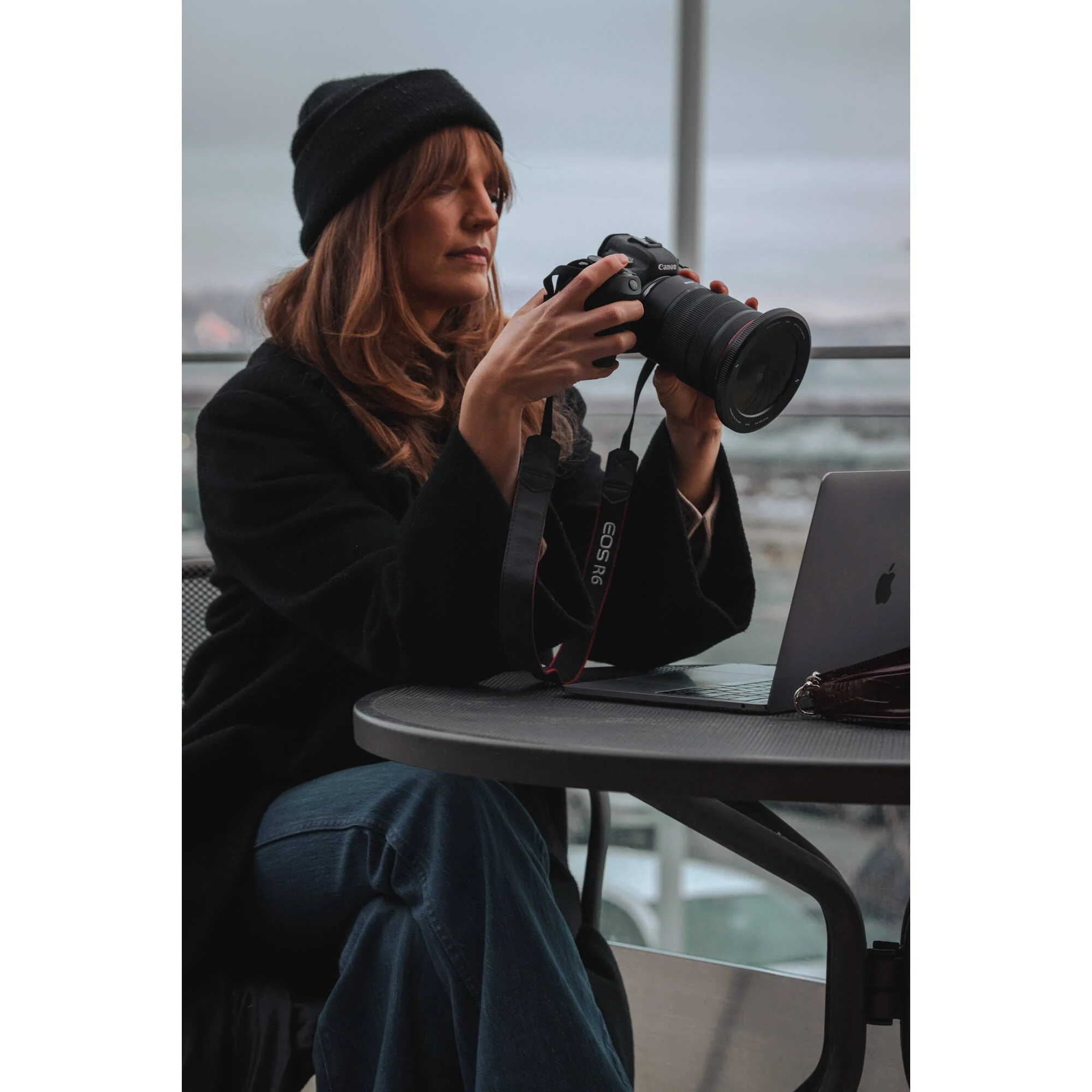 Holdland Iris Lens Cap (77mm) - Image 4