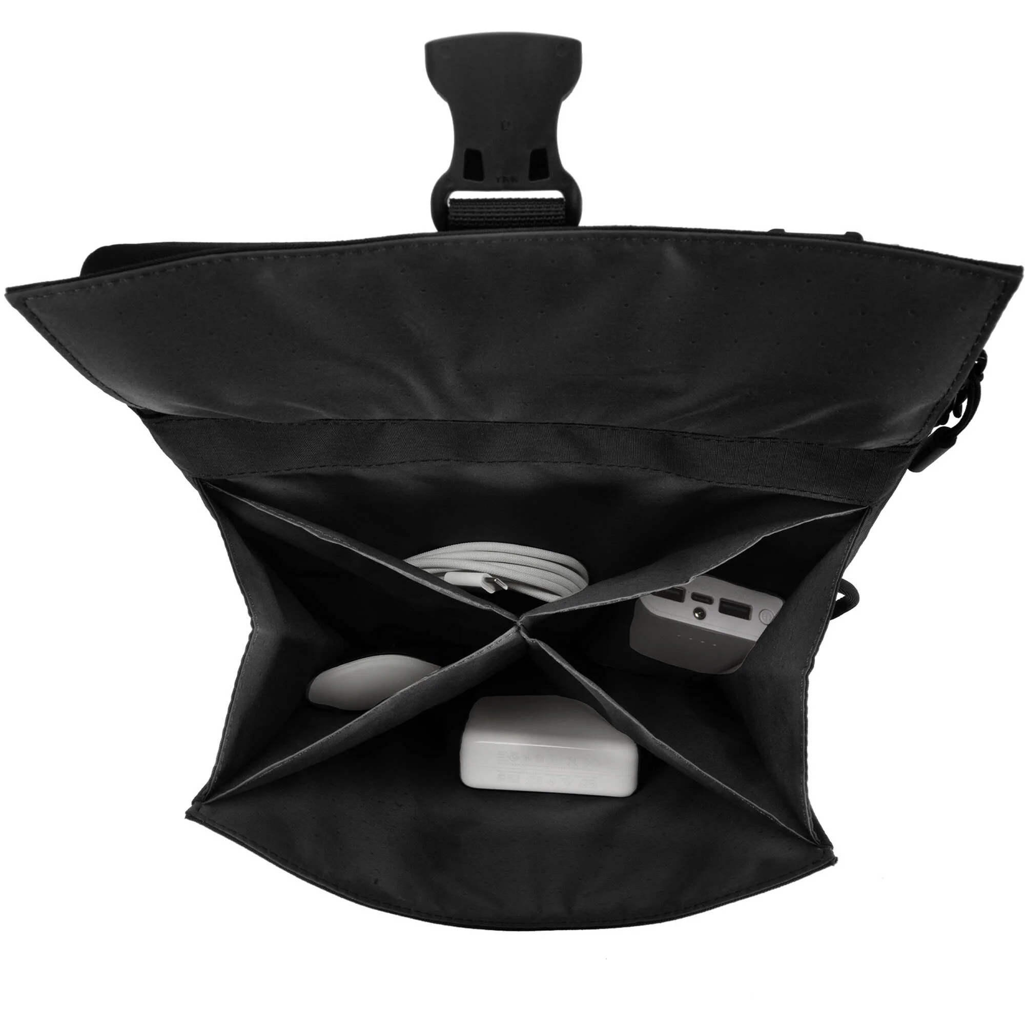 Incase Transfer Sleeve for 13" Laptop (Black) - Image 4