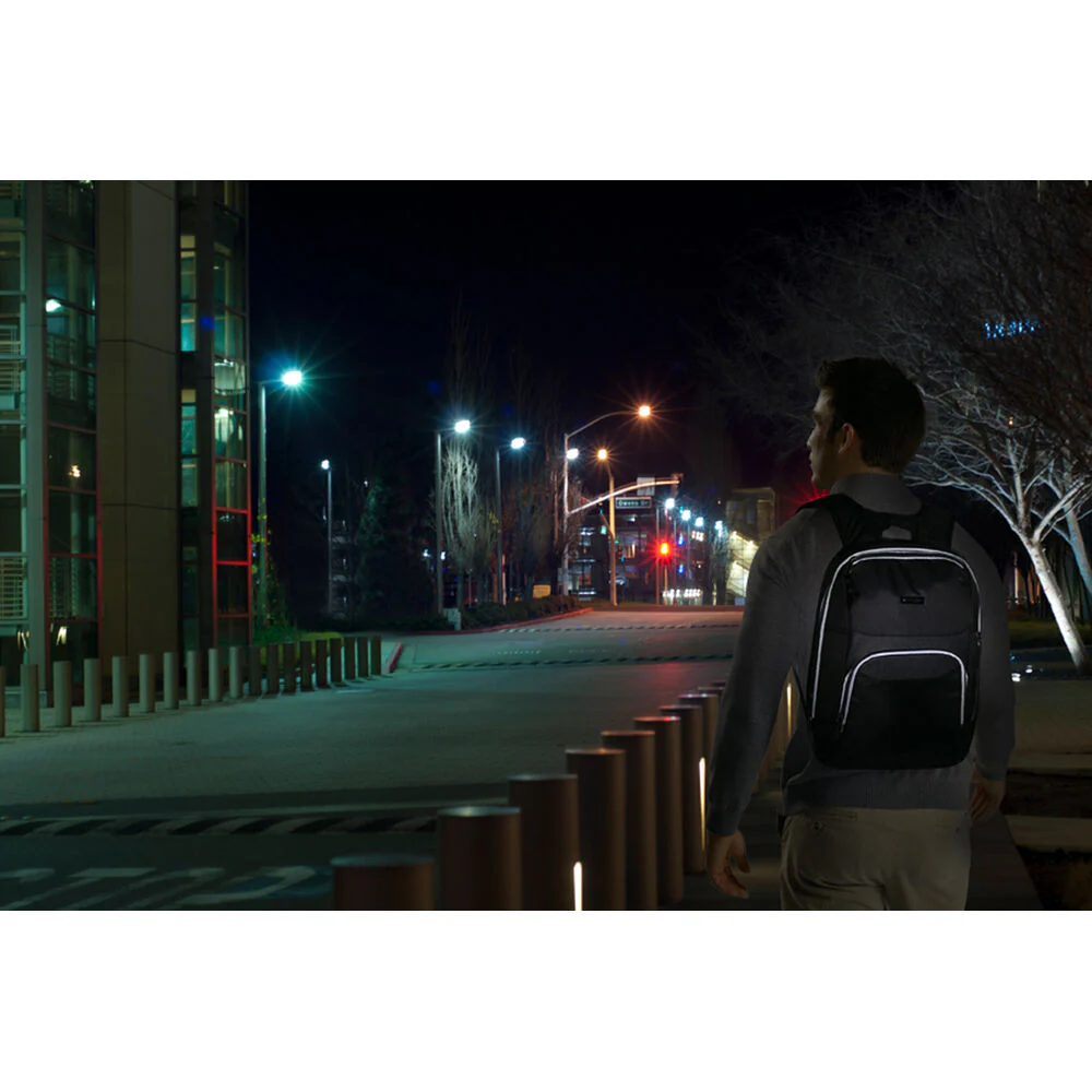 Kensington Triple Trek Optimized Backpack for 14" UltraBook (Black) - Image 5