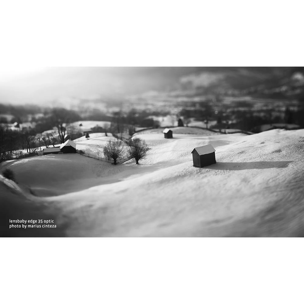 Lensbaby Composer Pro II with Edge 35 Optic for Micro Four Thirds - Image 4