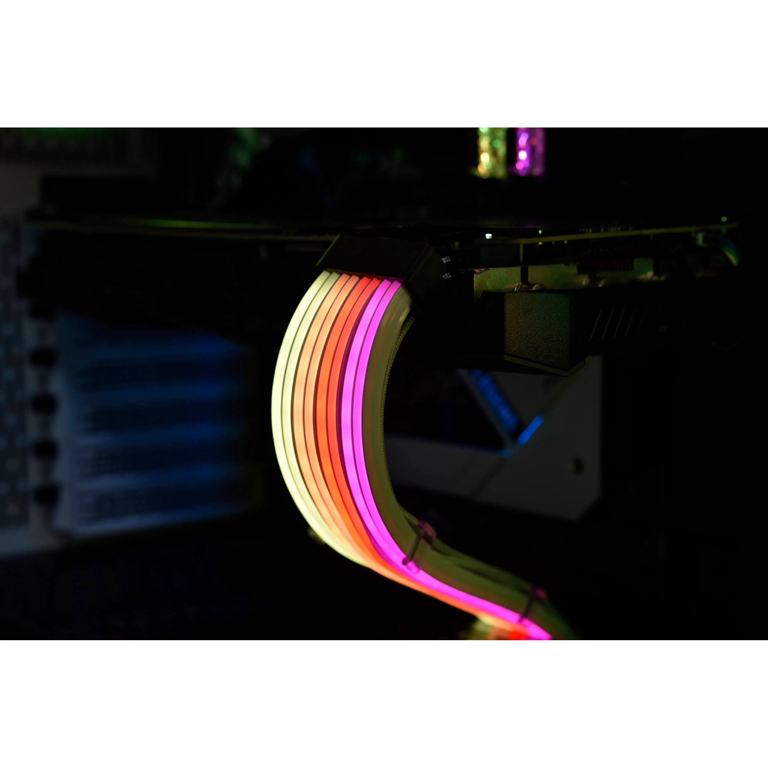 Lian Li Strimer Plus 8-Pin ARGB GPU Extension Cable - Image 6