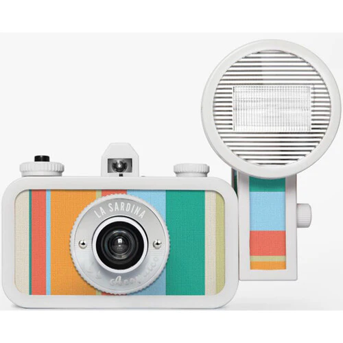 Lomography La Sardina Acapulco Camera with Flash - Image 3