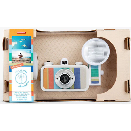 Lomography La Sardina Acapulco Camera with Flash - Image 5
