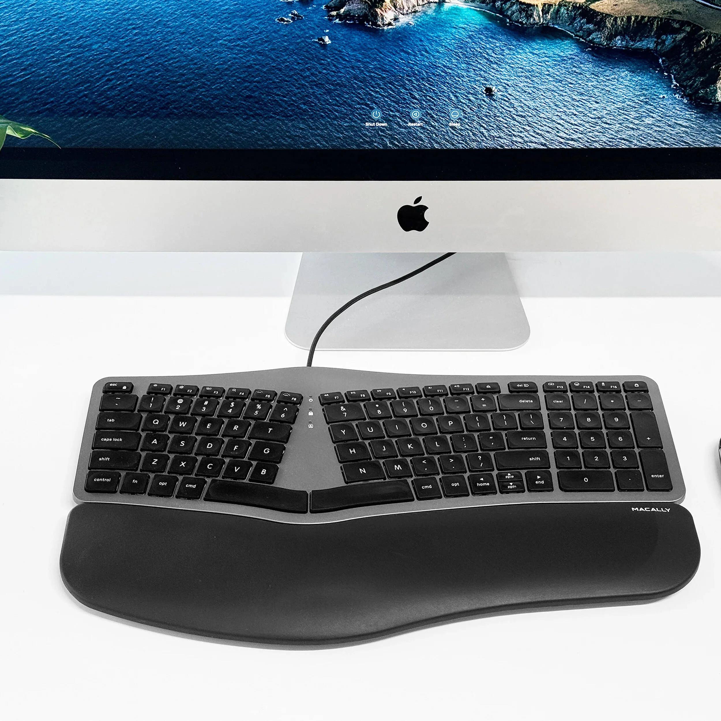 Macally Wired USB Backlit Ergonomic Keyboard for Mac - Image 6