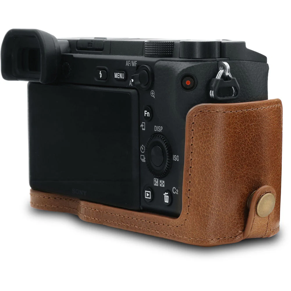 MegaGear Ever Ready Genuine Leather Case for Alpha a6400, a6100 with 16-50mm (Brown) - Image 5