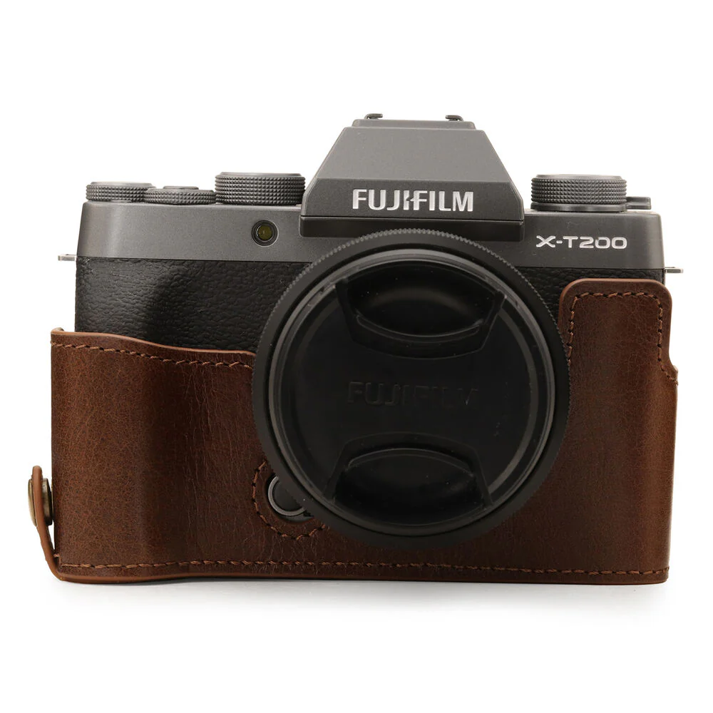 MegaGear Ever Ready Top Grain Leather Half Case for FUJIFILM X-T200 (Brown) - Image 2