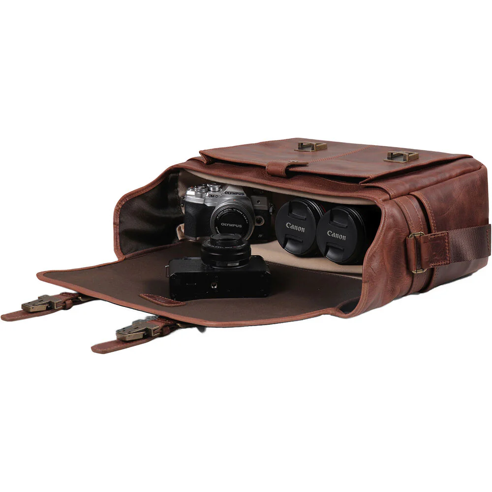 MegaGear Torres Pro Leather Vintage Messenger Bag (Brown) - Image 6