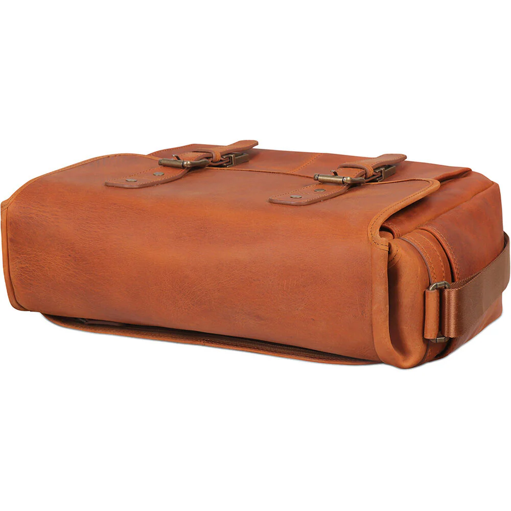 MegaGear Torres Pro Leather Vintage Messenger Bag (Camel) - Image 4