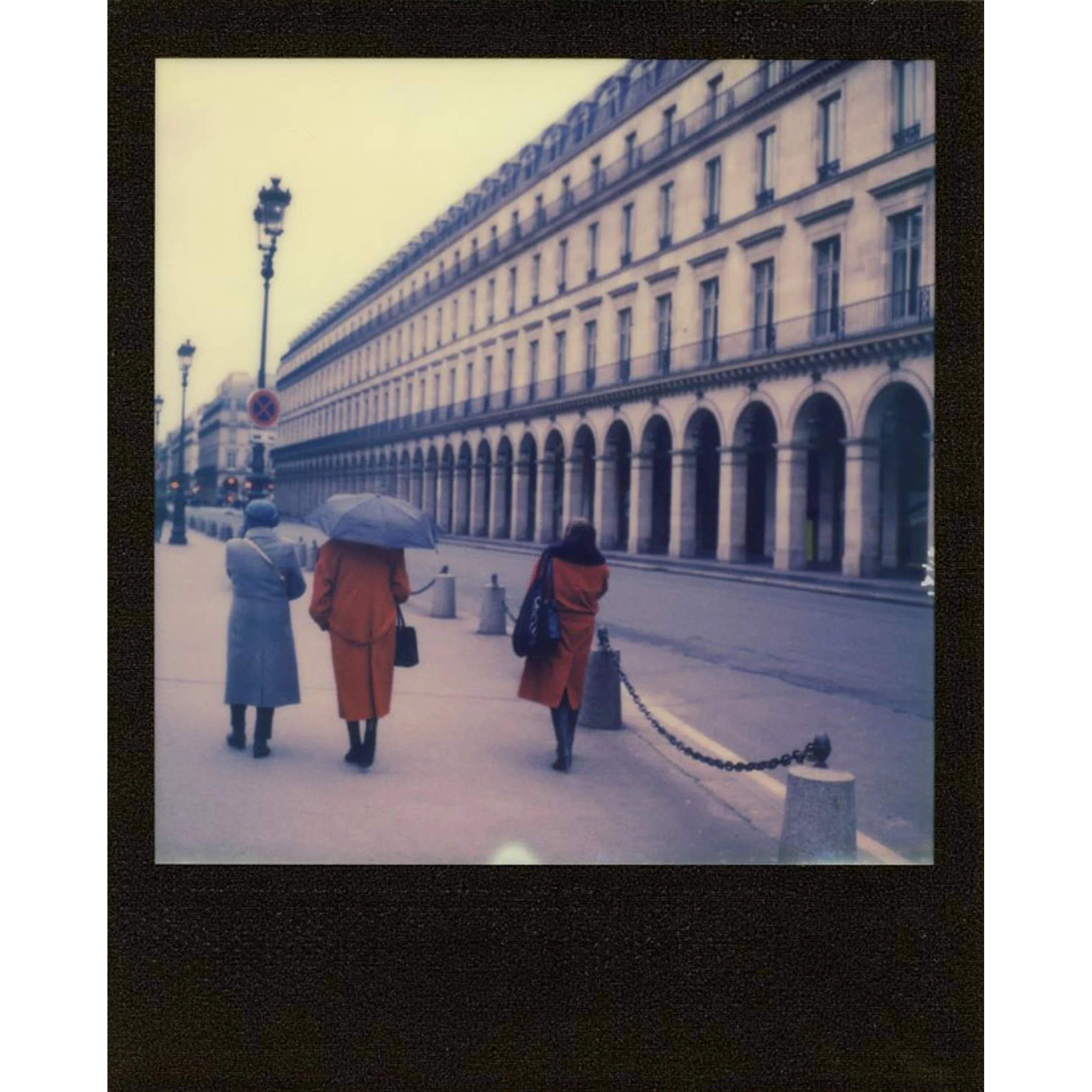 Mint Camera SLR670-S Noir Instant Film Camera - Image 17