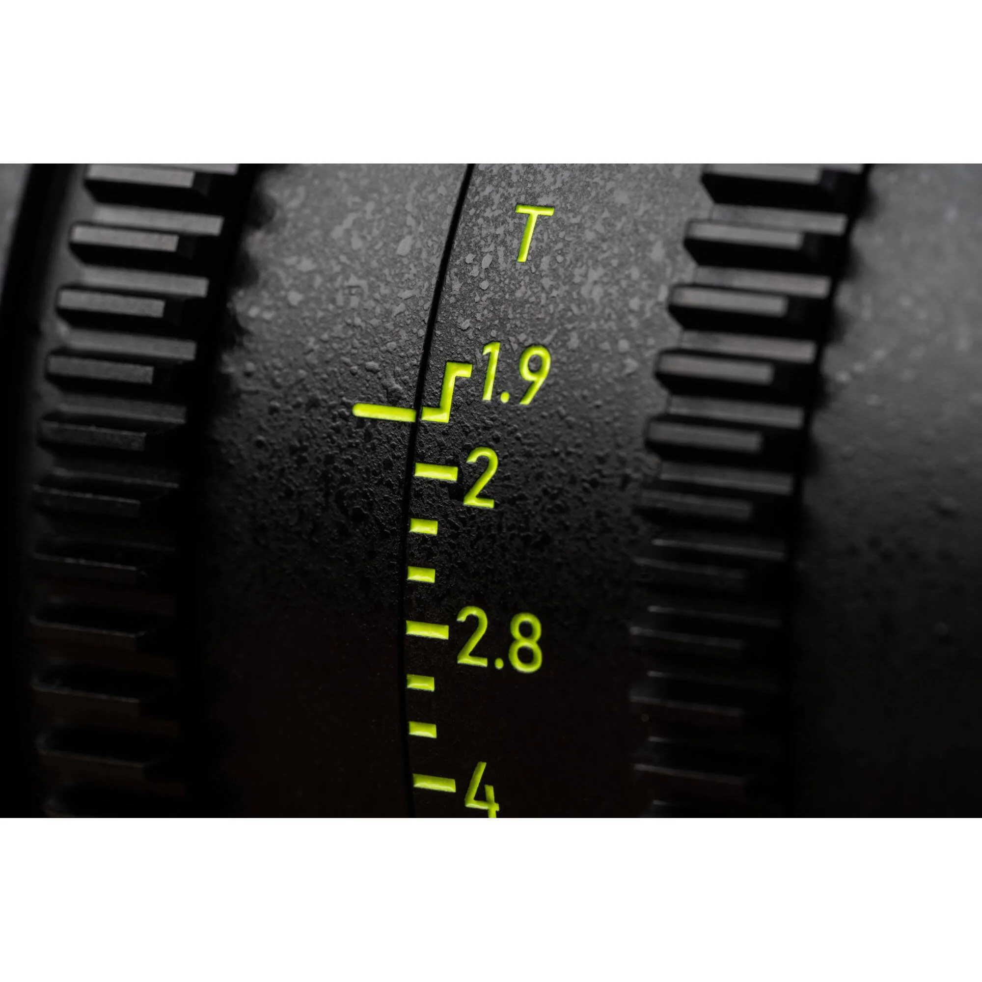 NiSi ATHENA PRIME 35mm T1.9 Full-Frame Lens (L Mount, Drop-In Filter) - Image 3