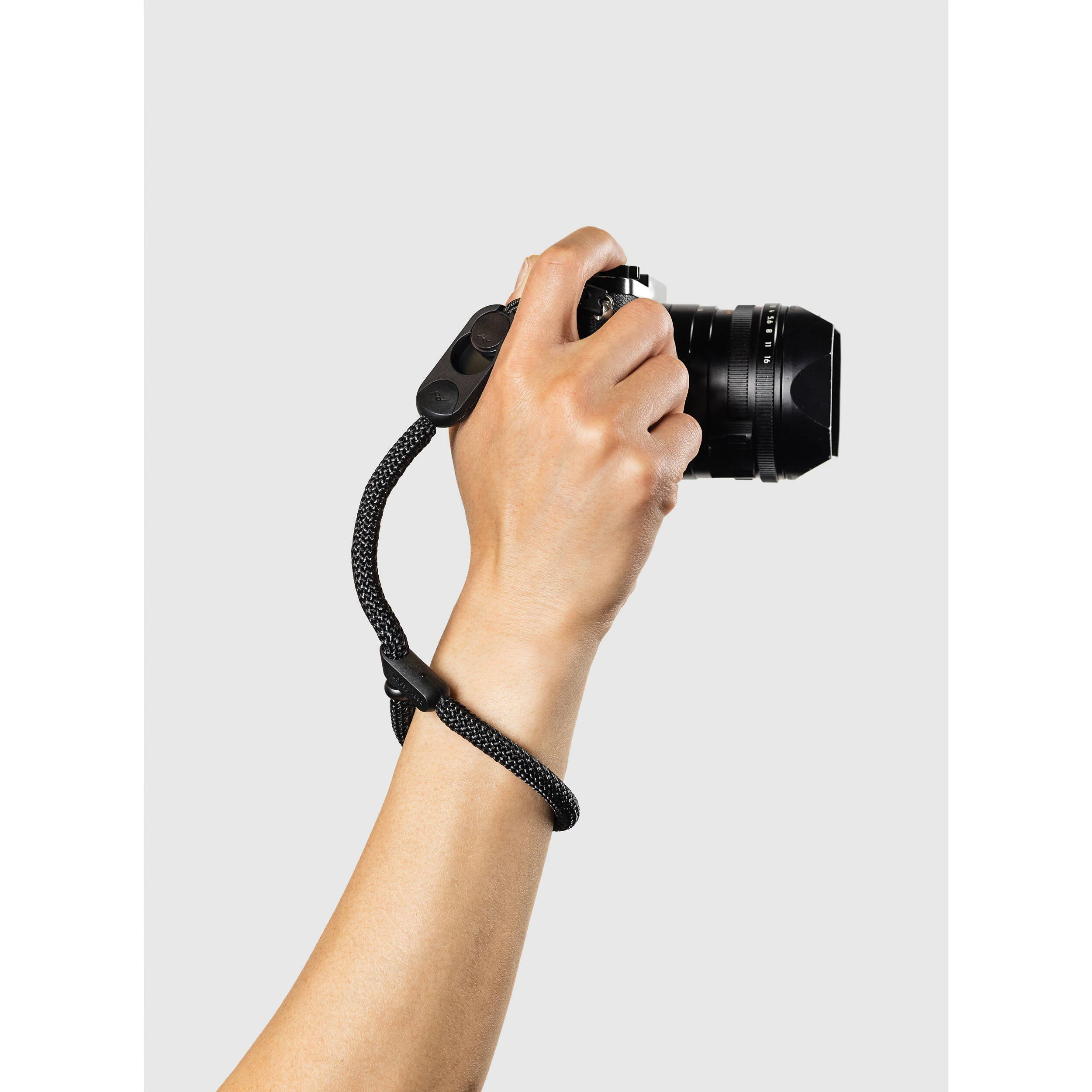 Peak Design Cuff Rope Camera Wrist Strap (Black) - Image 2