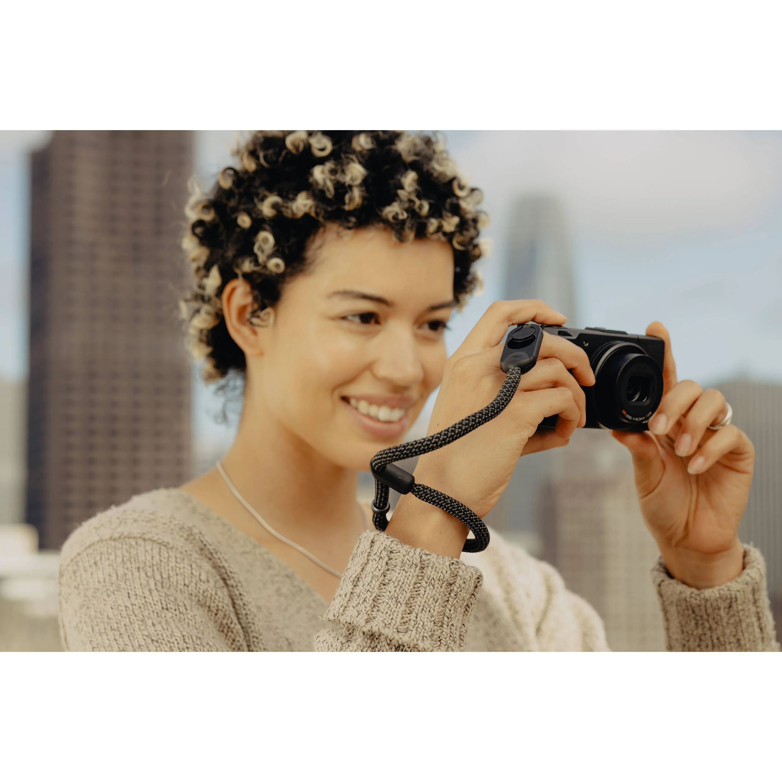 Peak Design Cuff Rope Camera Wrist Strap (Black) - Image 6