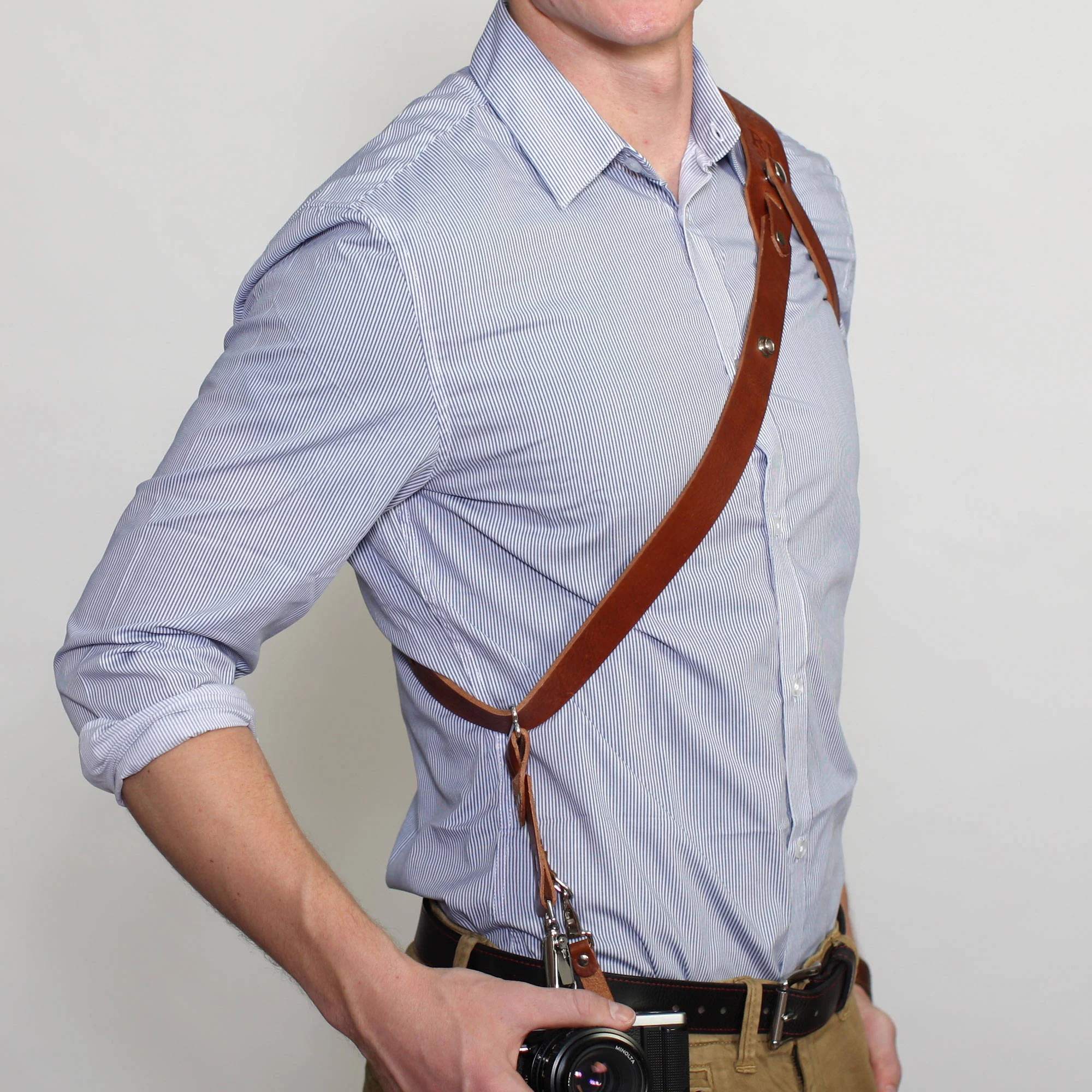 RL Handcrafts Andino Pro Leather Camera Sling (Medium, Tan) - Image 11