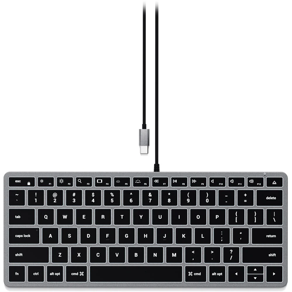 Satechi Slim W1 Wired Backlit Keyboard (Space Gray) - Image 2