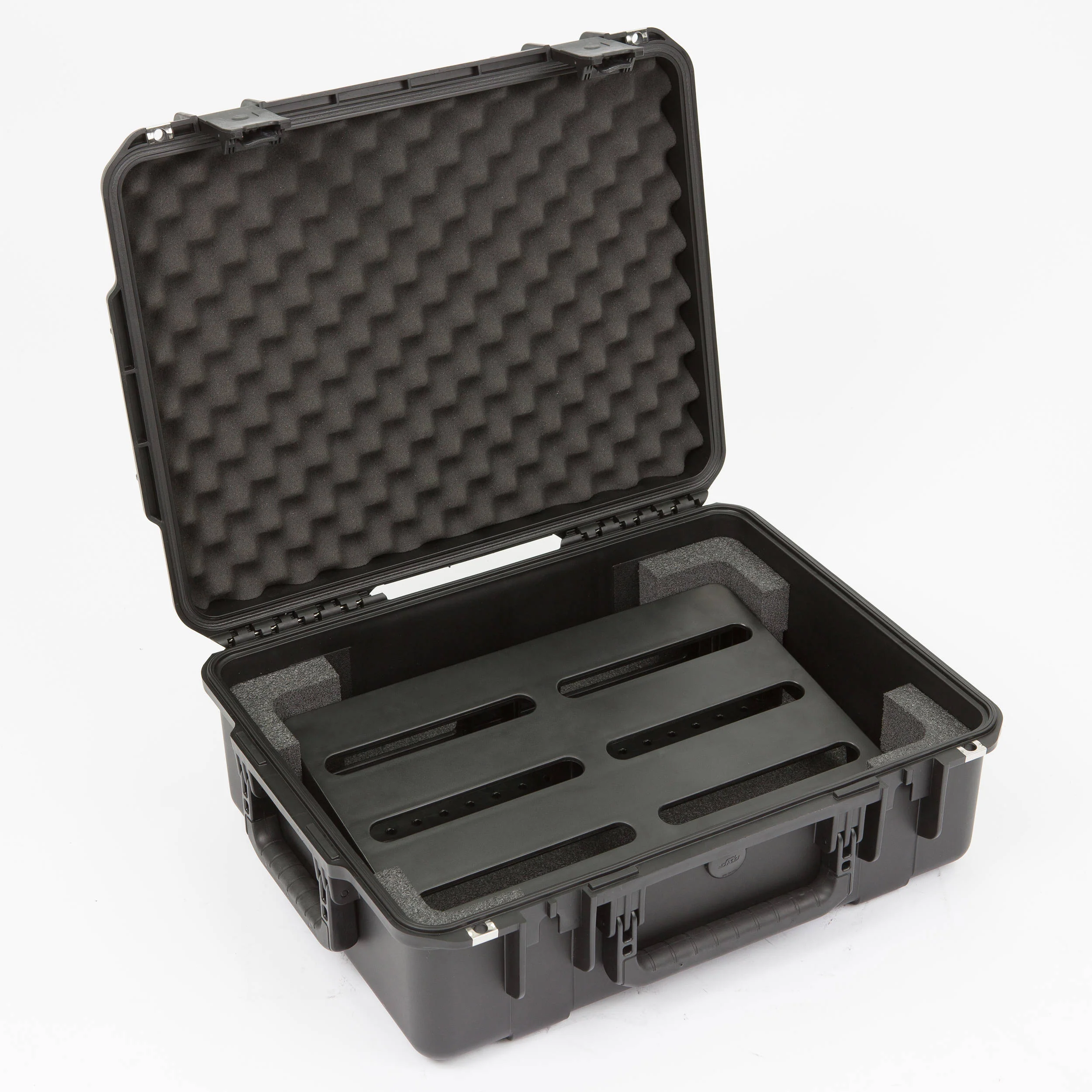 SKB 3i-2015-7-PB Injection-Molded Pedalboard with Included Case - Image 4