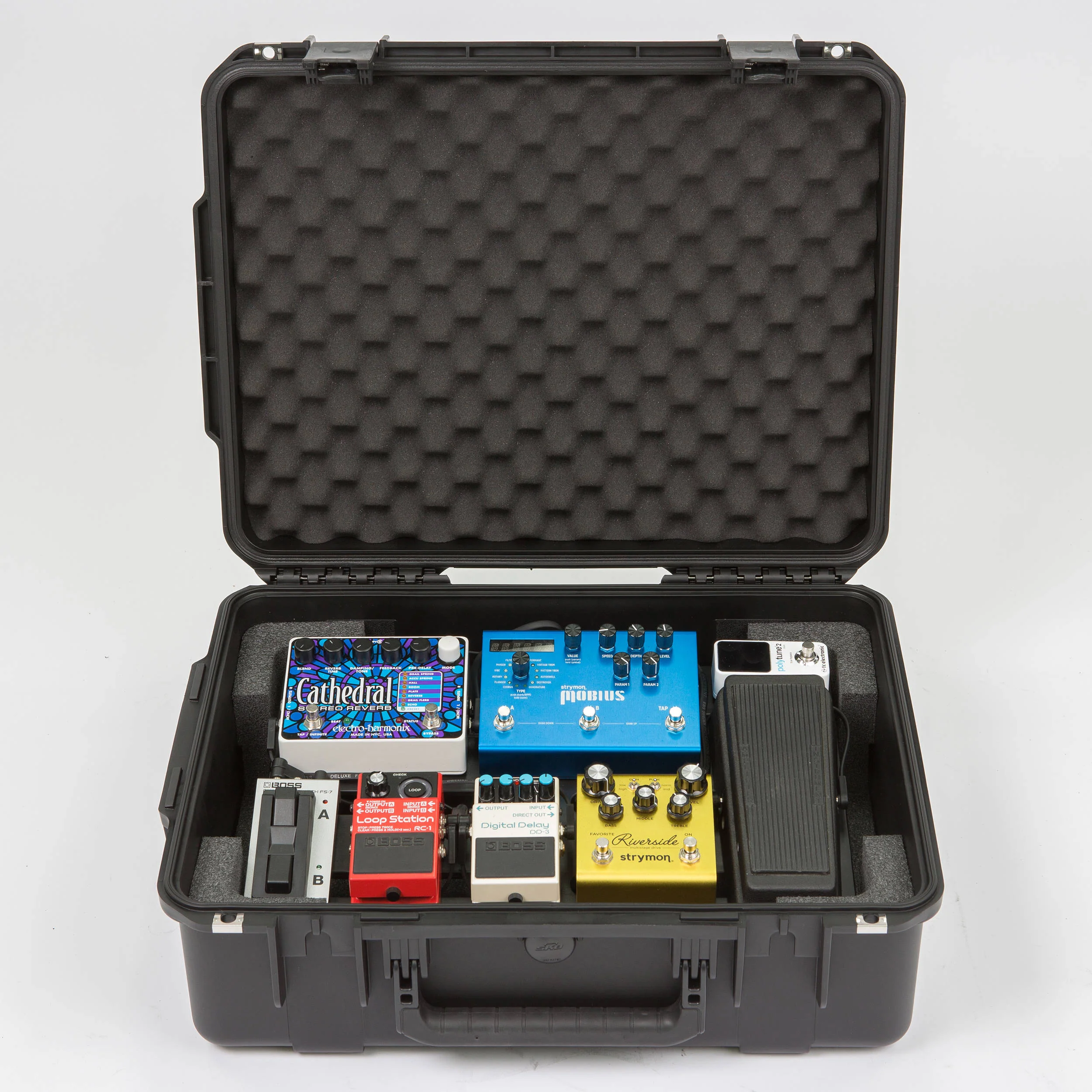 SKB 3i-2015-7-PB Injection-Molded Pedalboard with Included Case - Image 6