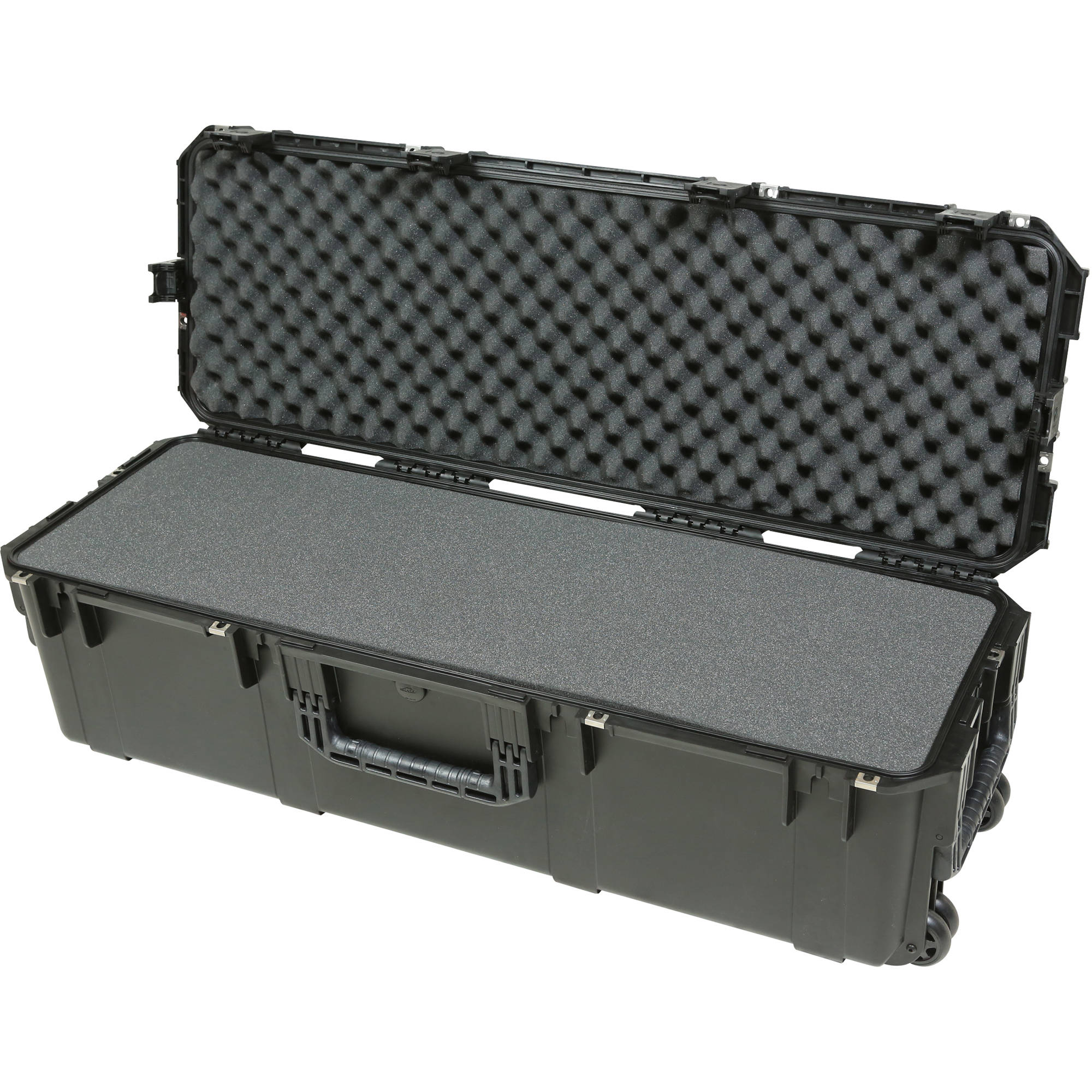 SKB iSeries 3913-12 Wheeled Waterproof Utility Case with Layered Foam (Black) - Image 3