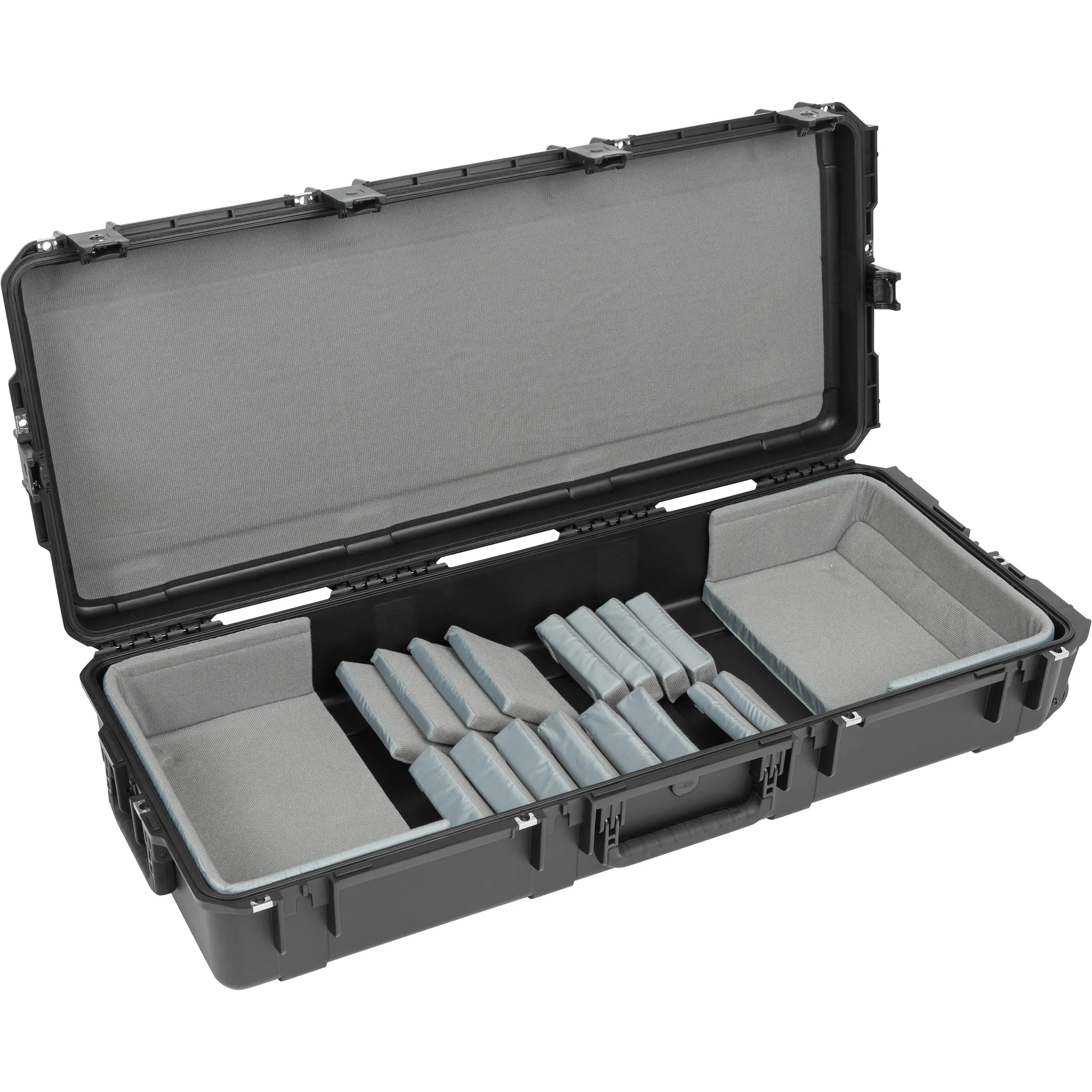 SKB iSeries 61-Note Keyboard Case - with Think Tank Interior : 39.5" X 16" X 5.625" - Image 7