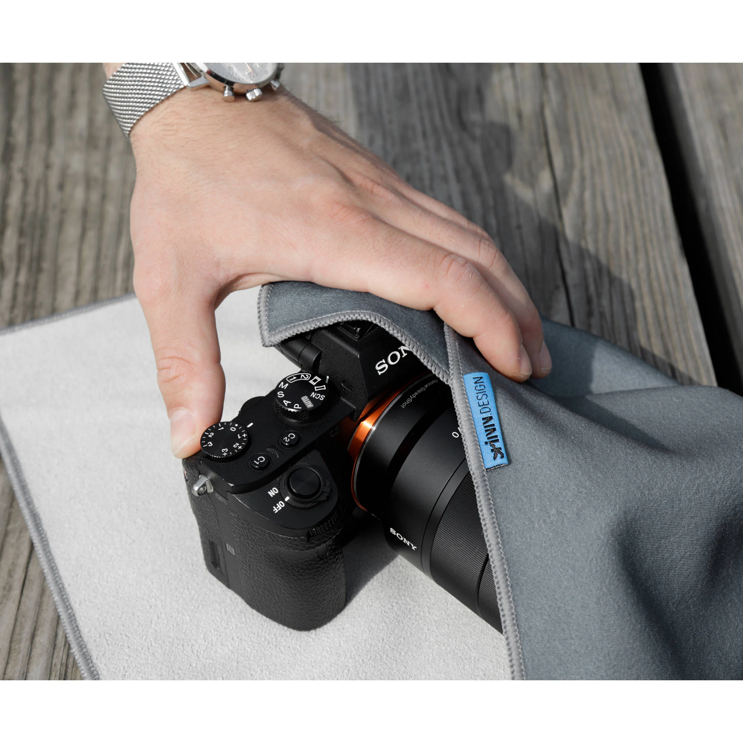 SPINN.DESIGN CW.01 Protective Camera Wrapper (Gray, Large) - Image 5