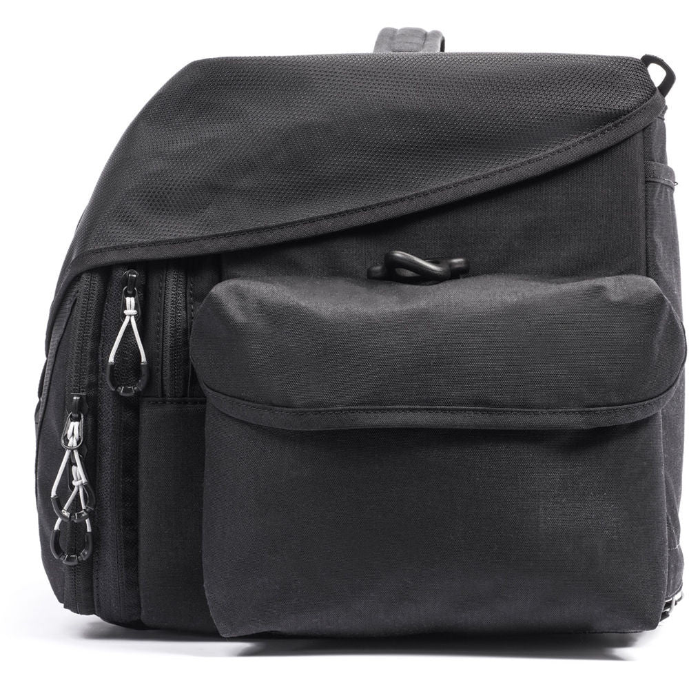 Tamrac Stratus 21 Shoulder Bag (Black) - Image 13