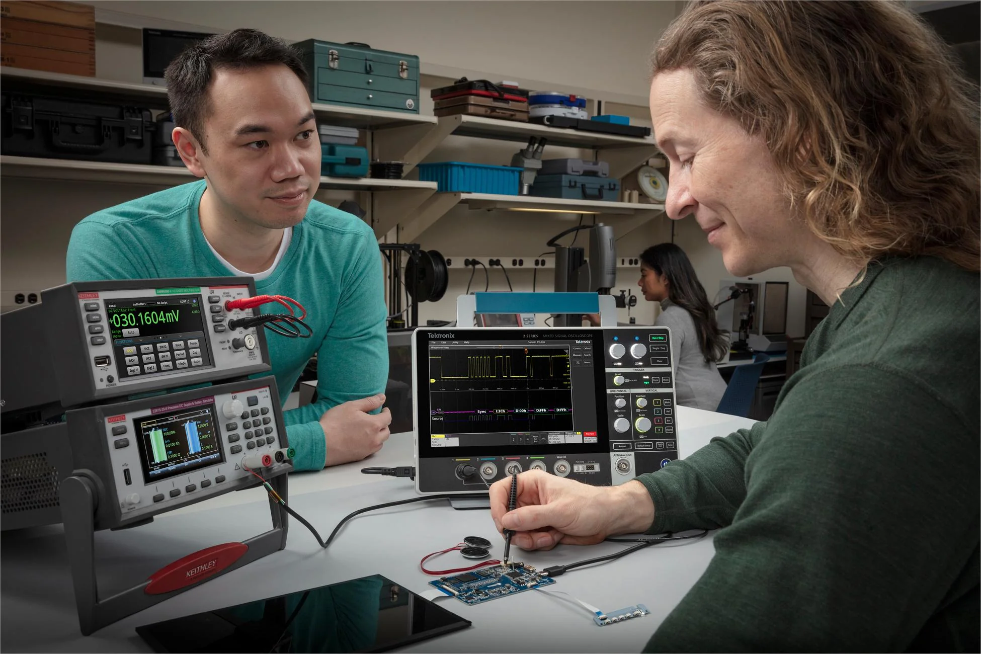 Tektronix MSO24 2-BW-200 MSO / MDO Oscilloscope 2 Series 4 Channel 200 MHz 2.5 Gsps 10 Mpts - Image 21