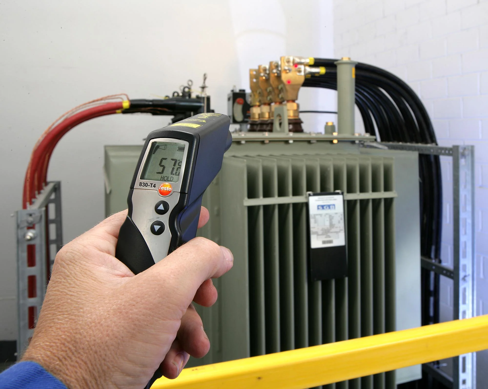 Testo 0560 8314 0560 8314 IR / Infrared Thermometer -30°C to +400°C 1 % -20 °C 50 - 830 - Image 4