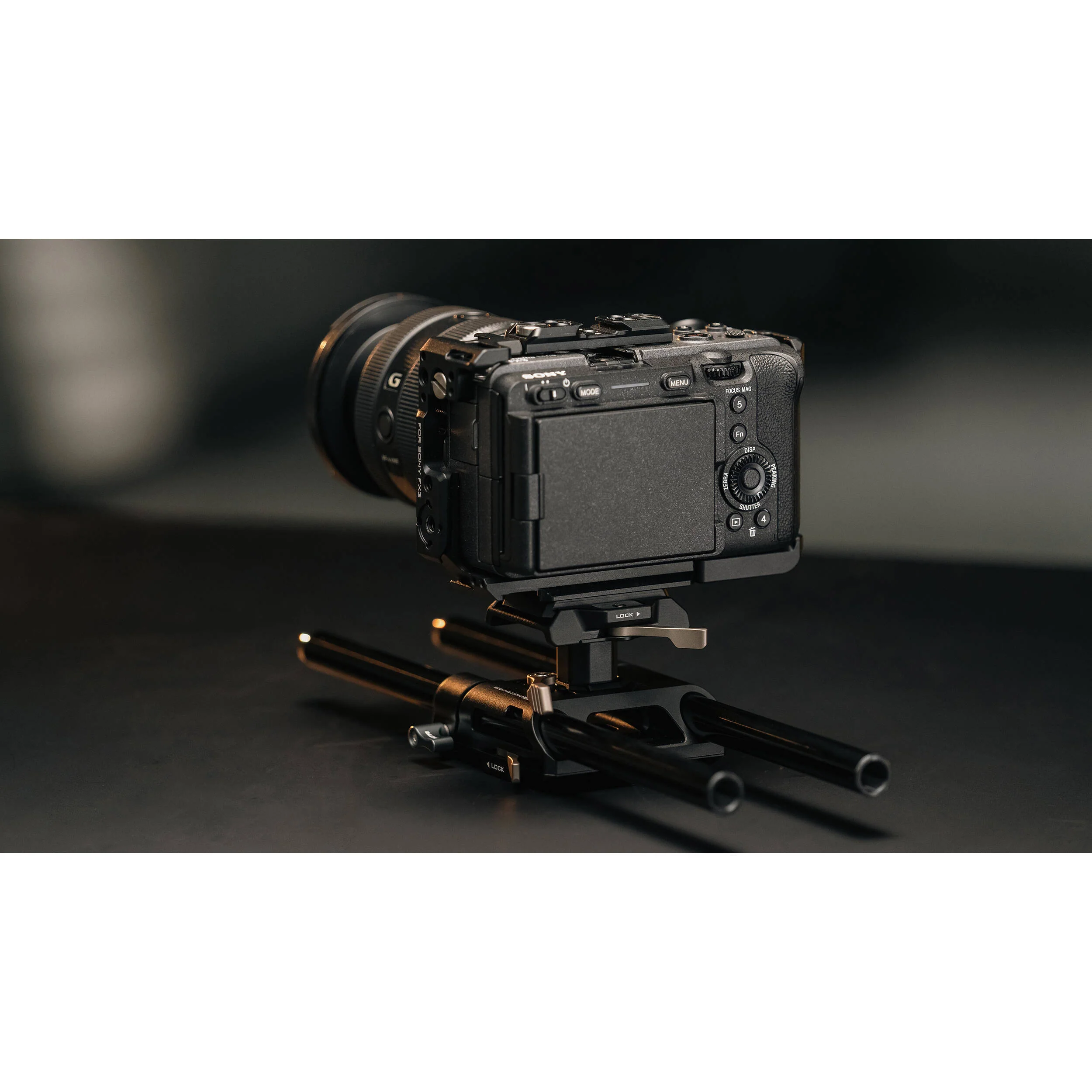 Tilta Height-Adjustable Arca-Type 15mm LWS Baseplate (Titanium Gray) - Image 5
