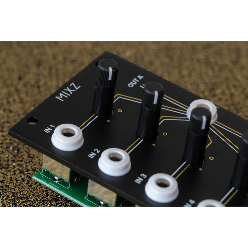 TipTop Audio MIXZ Mixer Eurorack Module (10 HP, White) - Image 4