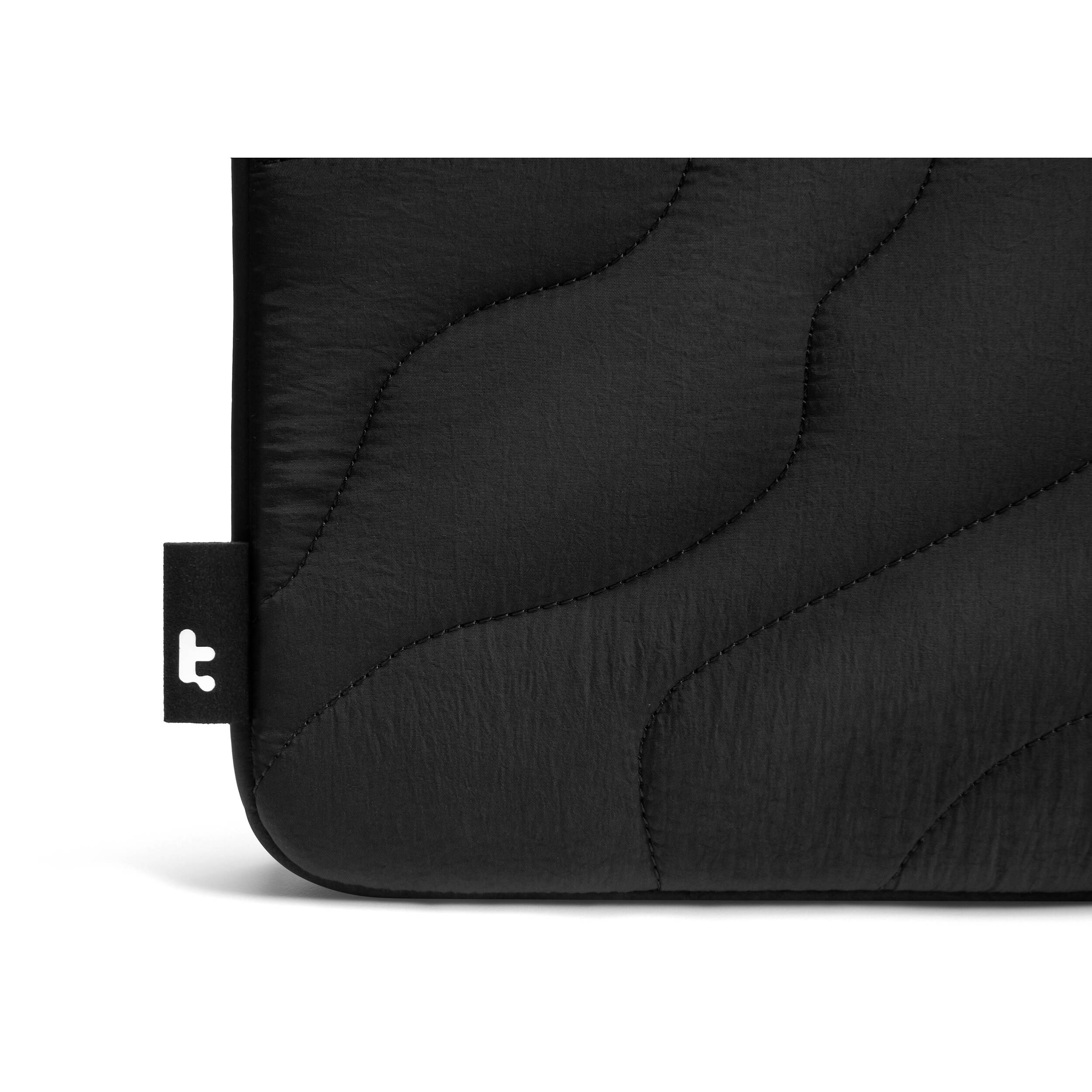 tomtoc Terra-A27 13" Laptop Sleeve (Lavascape) - Image 7