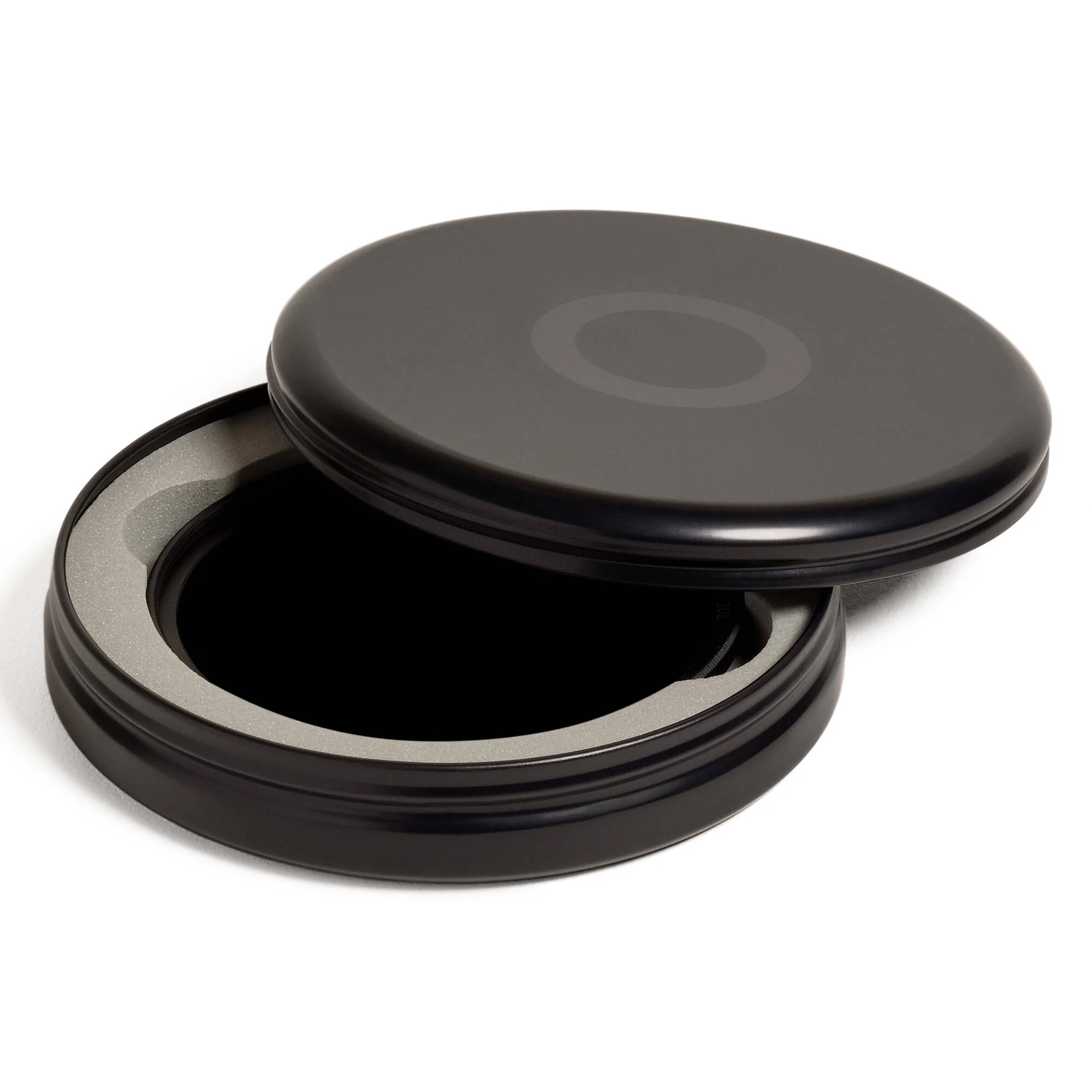 Urth ND2-400 (1-8.6 Stop) Variable ND Lens Filter (62mm) - Image 4