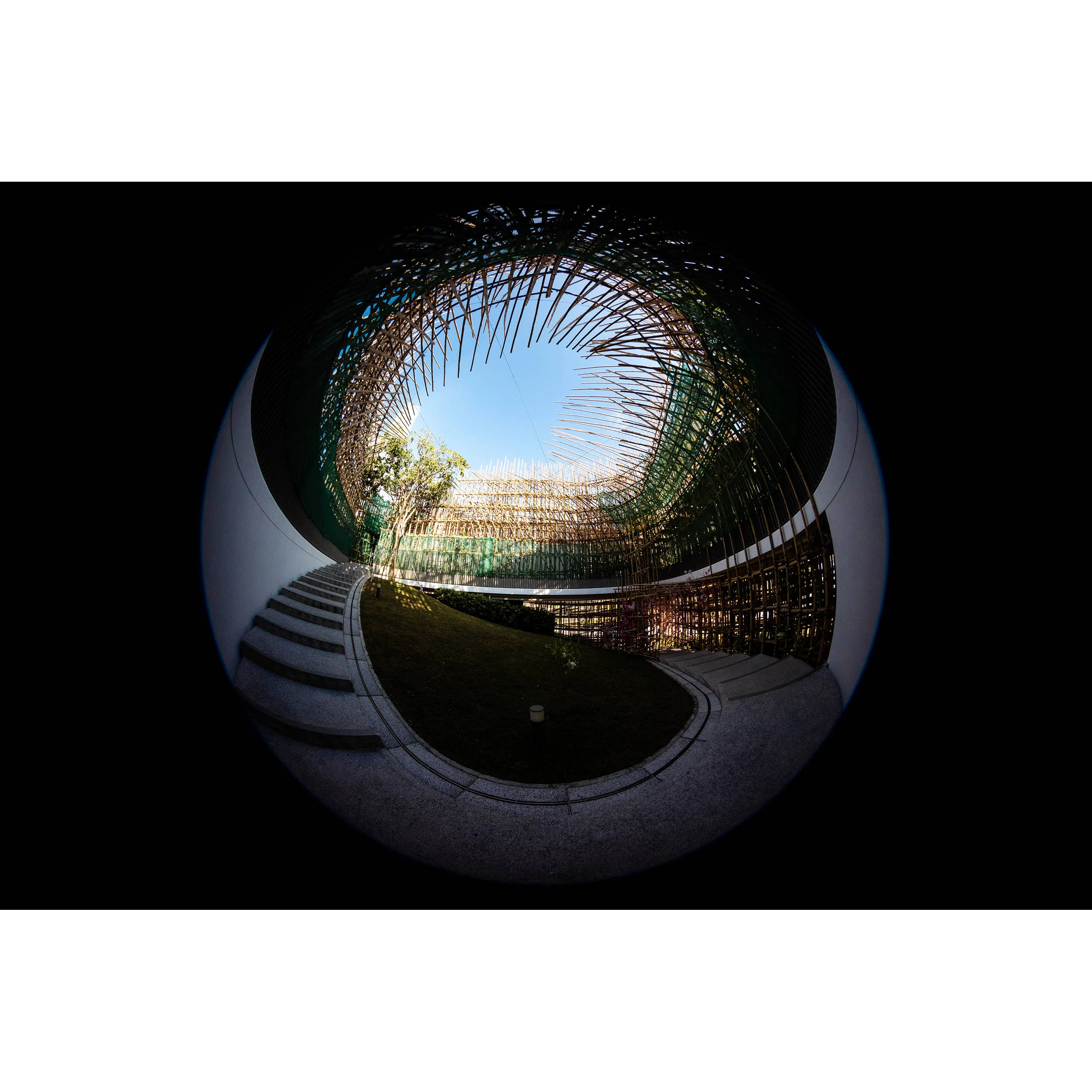 Venus Optics Laowa 4mm f/2.8 Fisheye Lens for Canon EF-M - Image 12