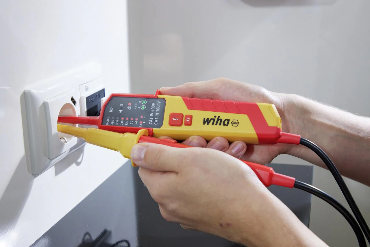 Wiha 45216 Voltage Tester 12V to 1kV LED - Image 7